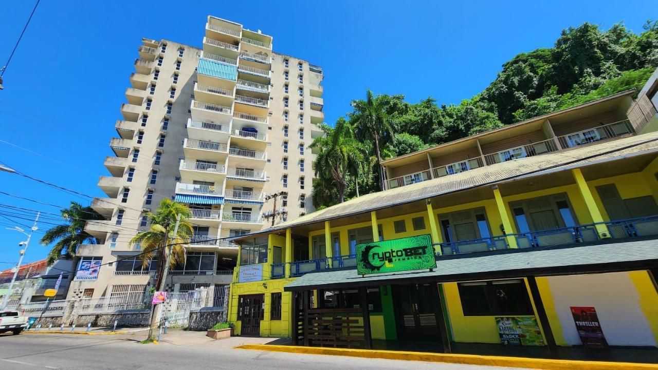 Montego Bay Club Apartments Esterno foto