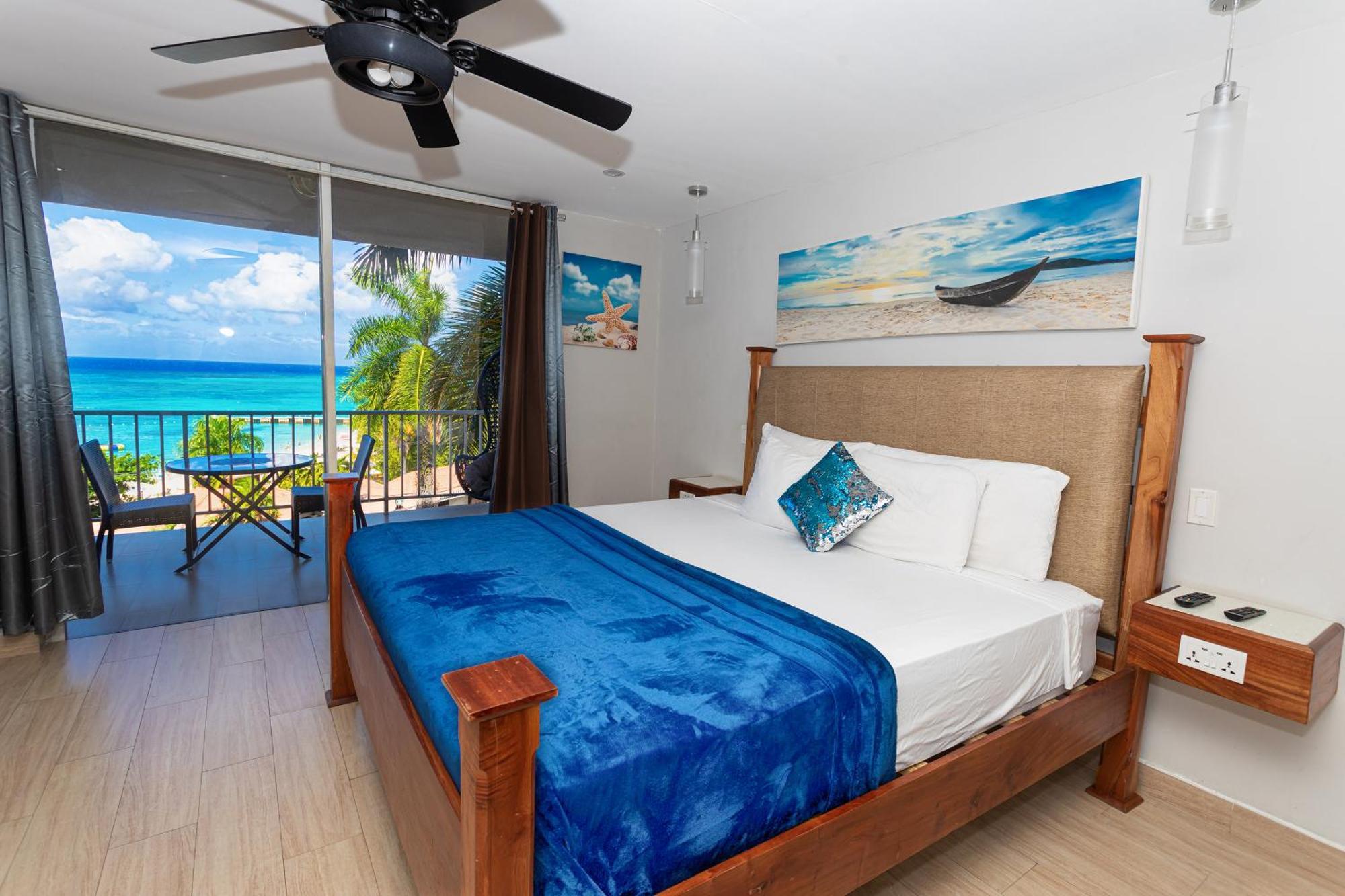 Montego Bay Club Apartments Esterno foto