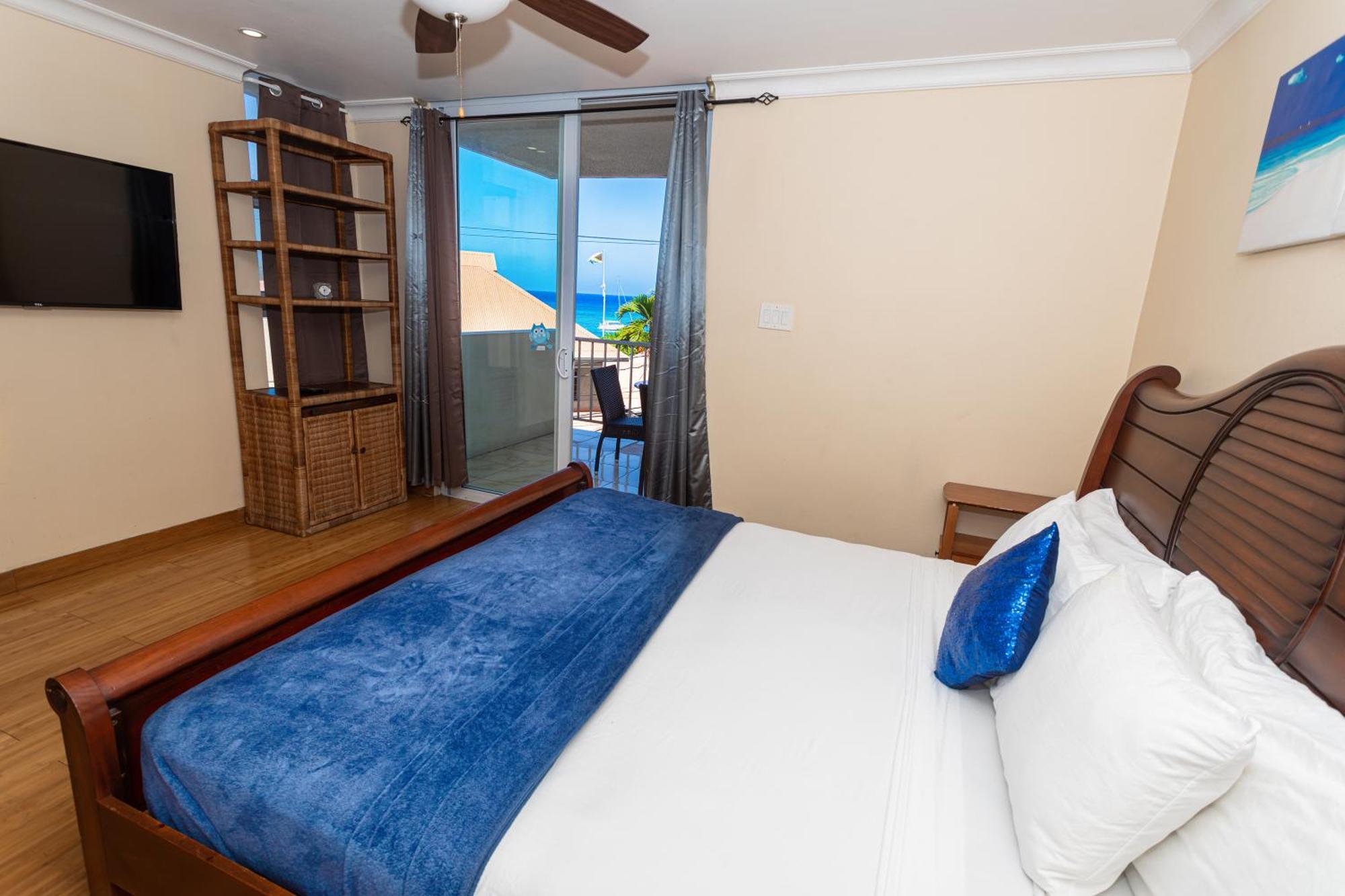 Montego Bay Club Apartments Esterno foto