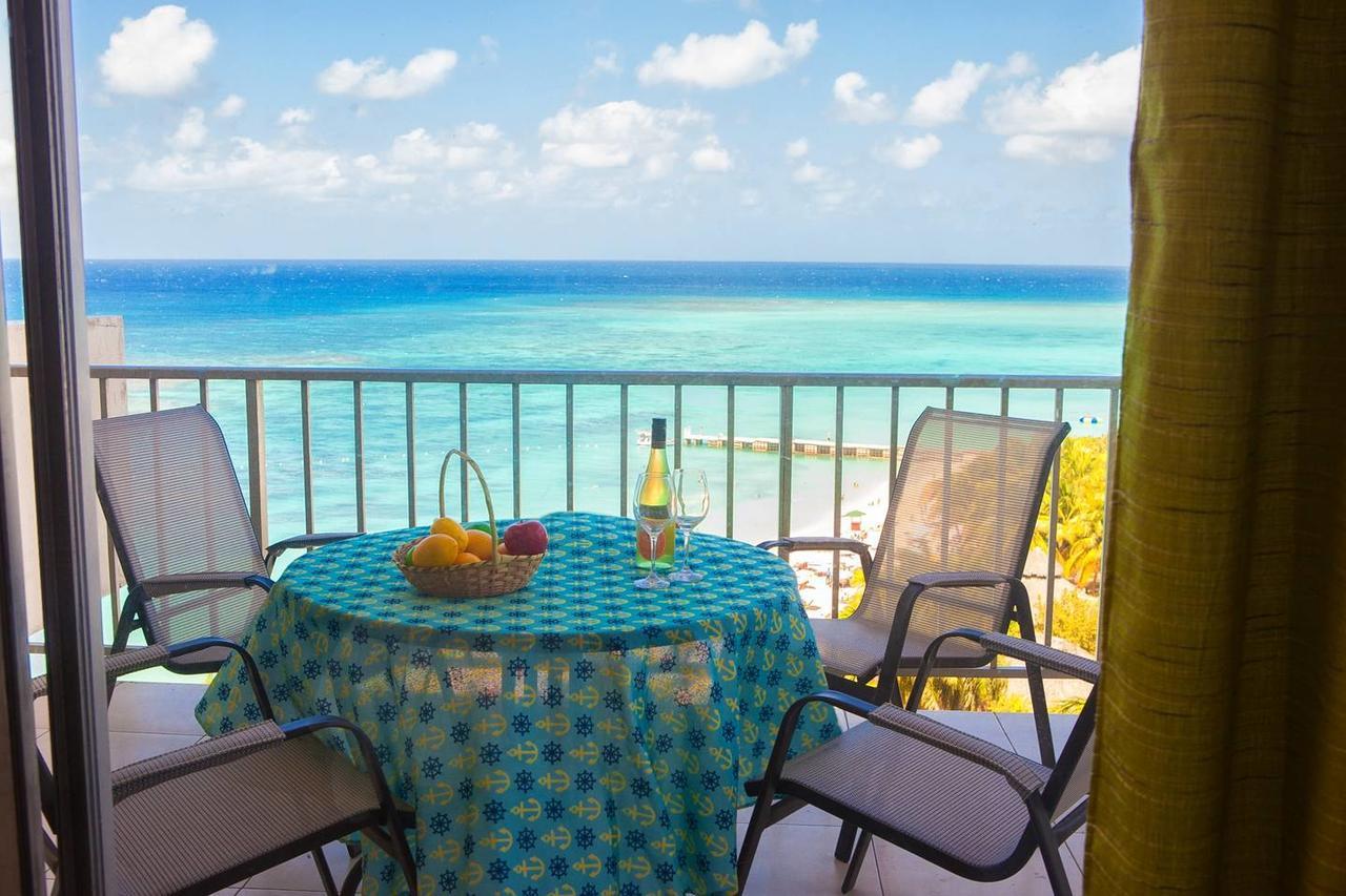 Montego Bay Club Apartments Esterno foto